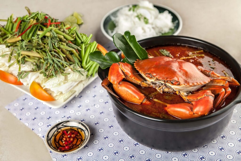 Hotpot with Paddy Crab Paste Dong Thap Province